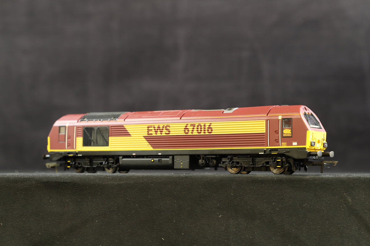 Hornby OO R3348 Class 67 &#39;67016&#39; EWS Livery, DCC Fitted