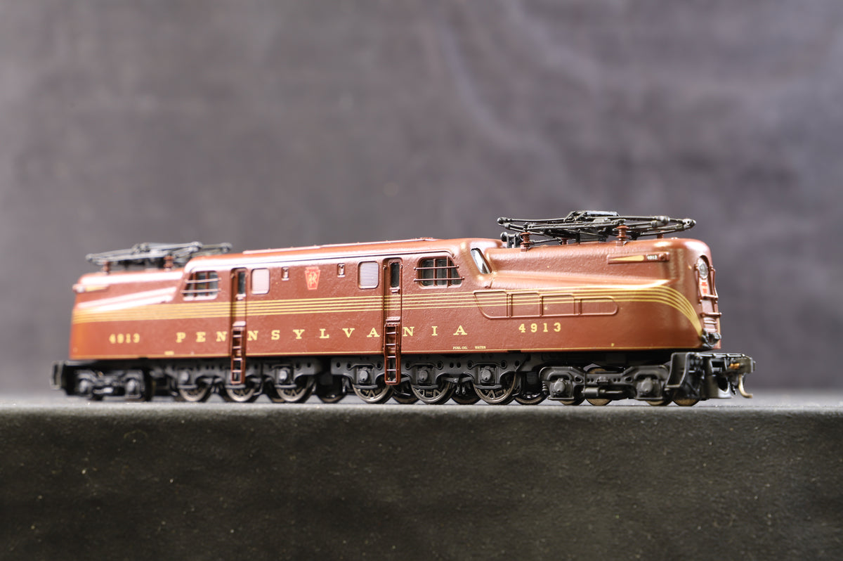 Broadway Limited Imports HO 625 Pennsylvania GG1 Electric Tuscan Red, Gold Leaf 5-Stripe &#39;4913&#39;, DCC Sound