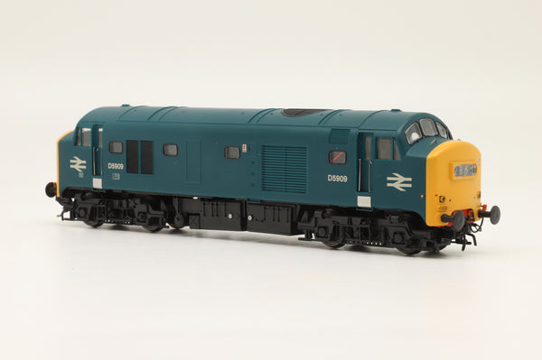 Heljan OO 2302 Class 23 'D5908' Green Livery with Full Yellow Ends