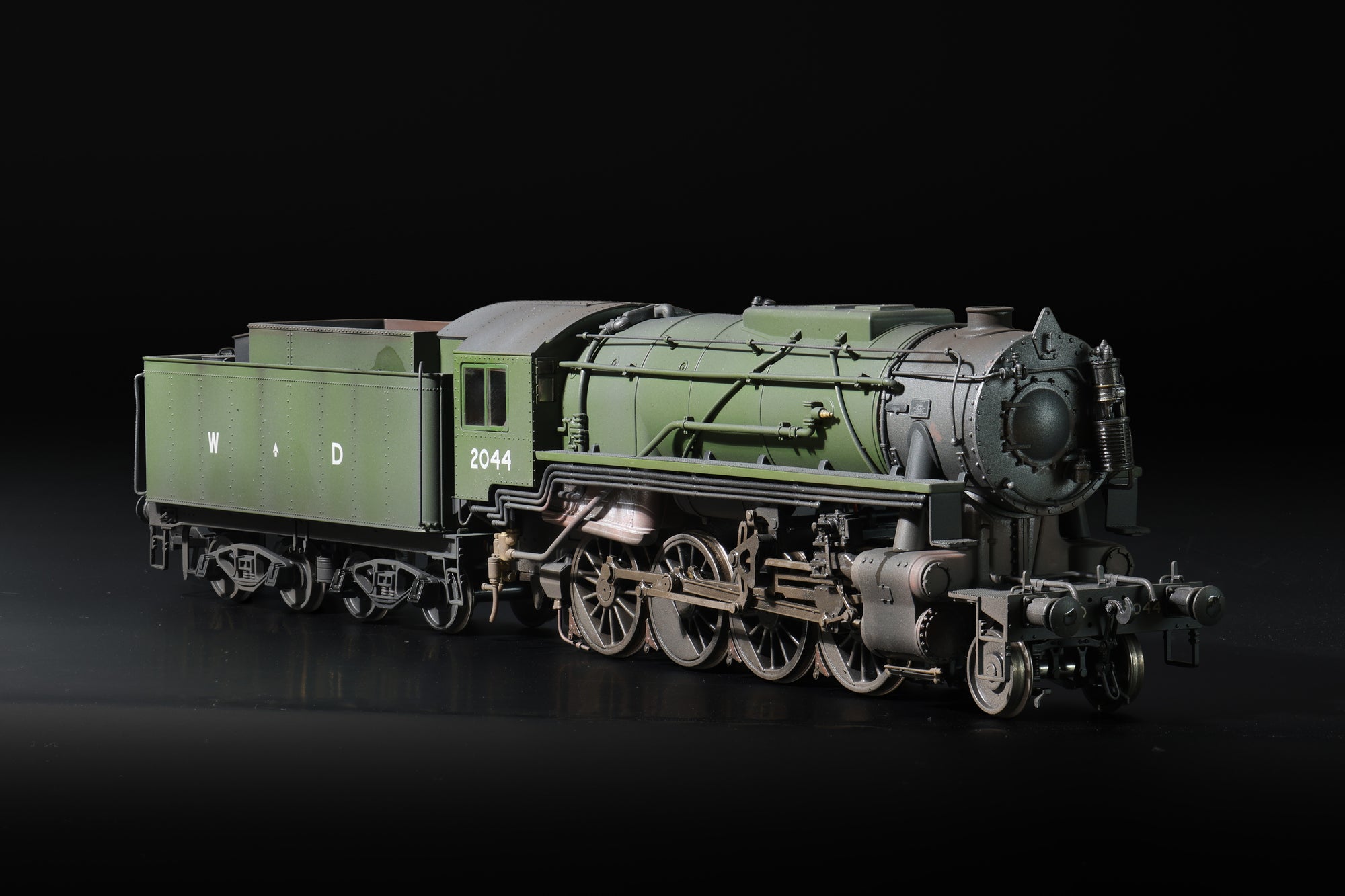 Rapido OO Gauge USATC S160 2-8-0 No. 2044 WD Khaki (Clark Railworks Exclusive) Weathered