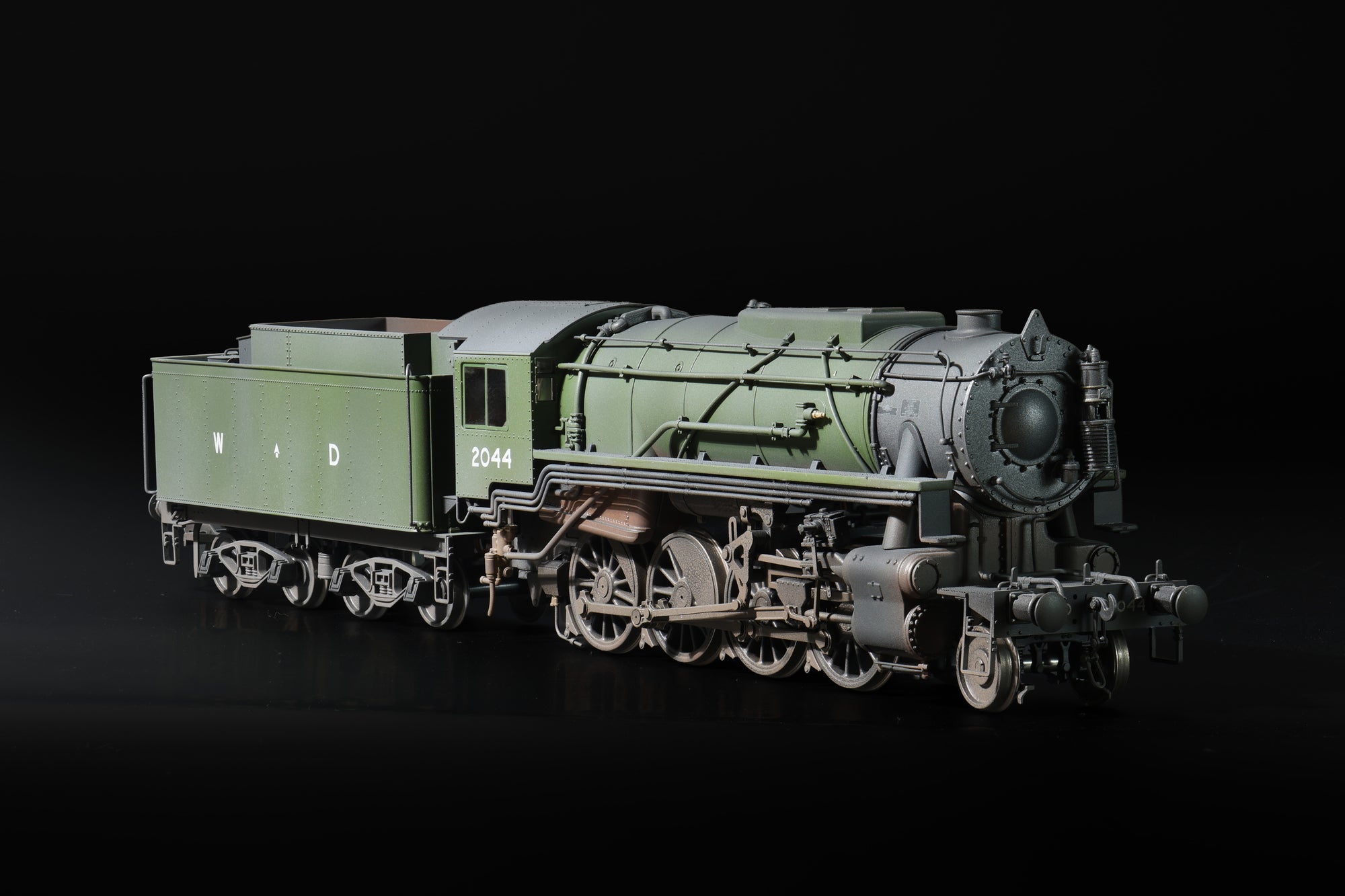 Rapido OO Gauge USATC S160 2-8-0 No. 2044 WD Khaki (Clark Railworks Exclusive) Weathered