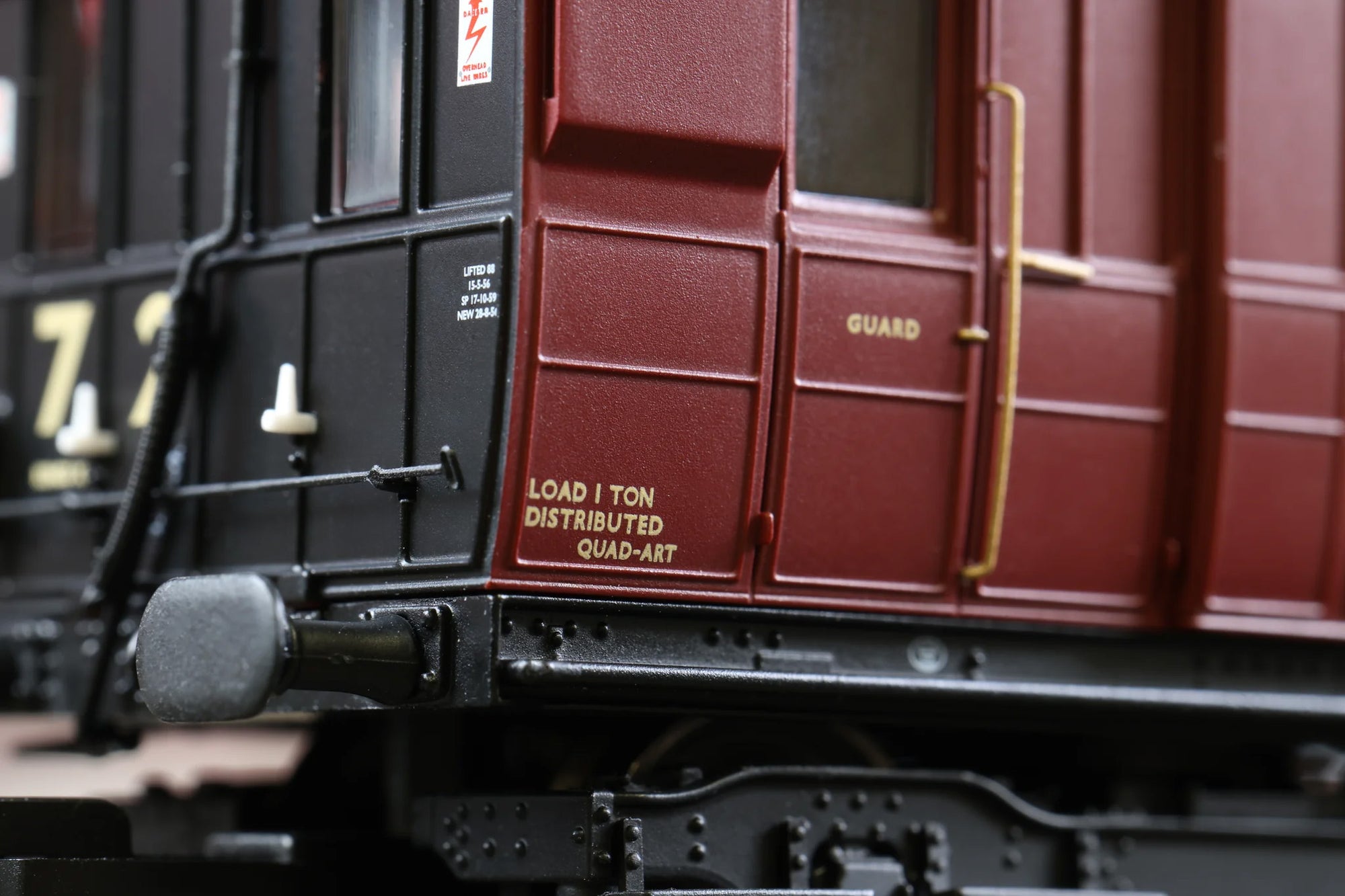 Clark Railworks OO Gauge C2003A Quad Art Set No. 72, BR Maroon