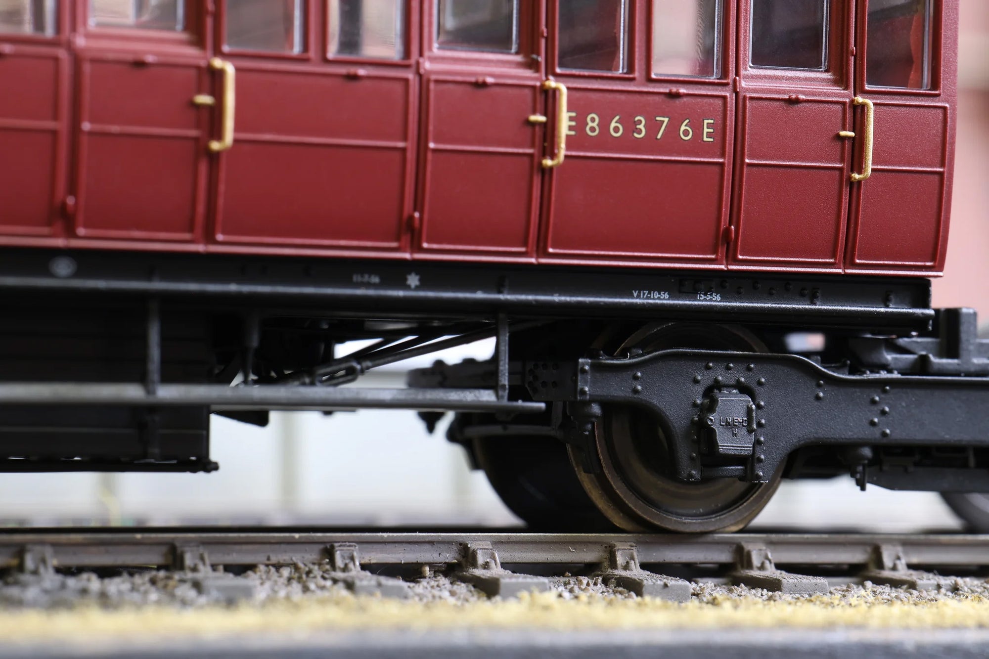 Clark Railworks OO Gauge C2003A Quad Art Set No. 72, BR Maroon