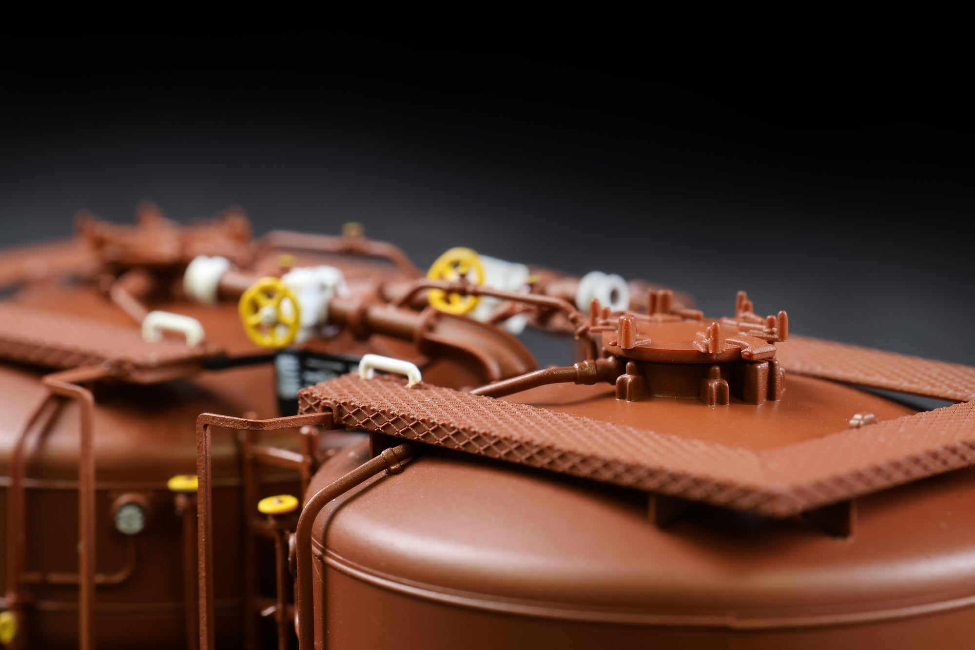 Clark Railworks OO Gauge C3042 BR Bauxite Prestwin Wagons (3-Pcs), B873414, B873741 & B873744