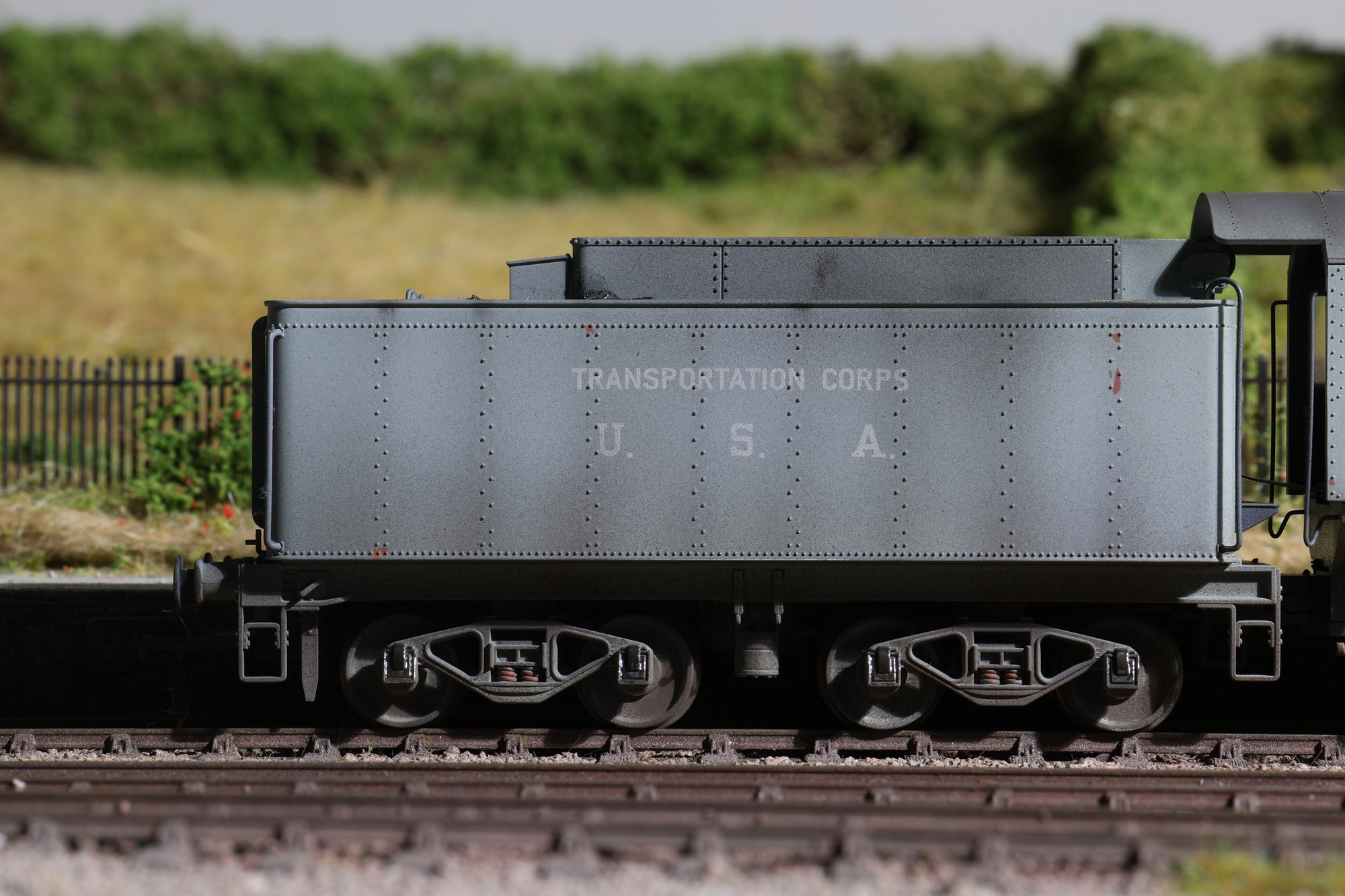 Rapido OO Gauge 926004 USATC S160 2-8-0, ‘2356’, Light Grey w/Transportation Corps USA on Tender DCC Sound Deluxe Weathering