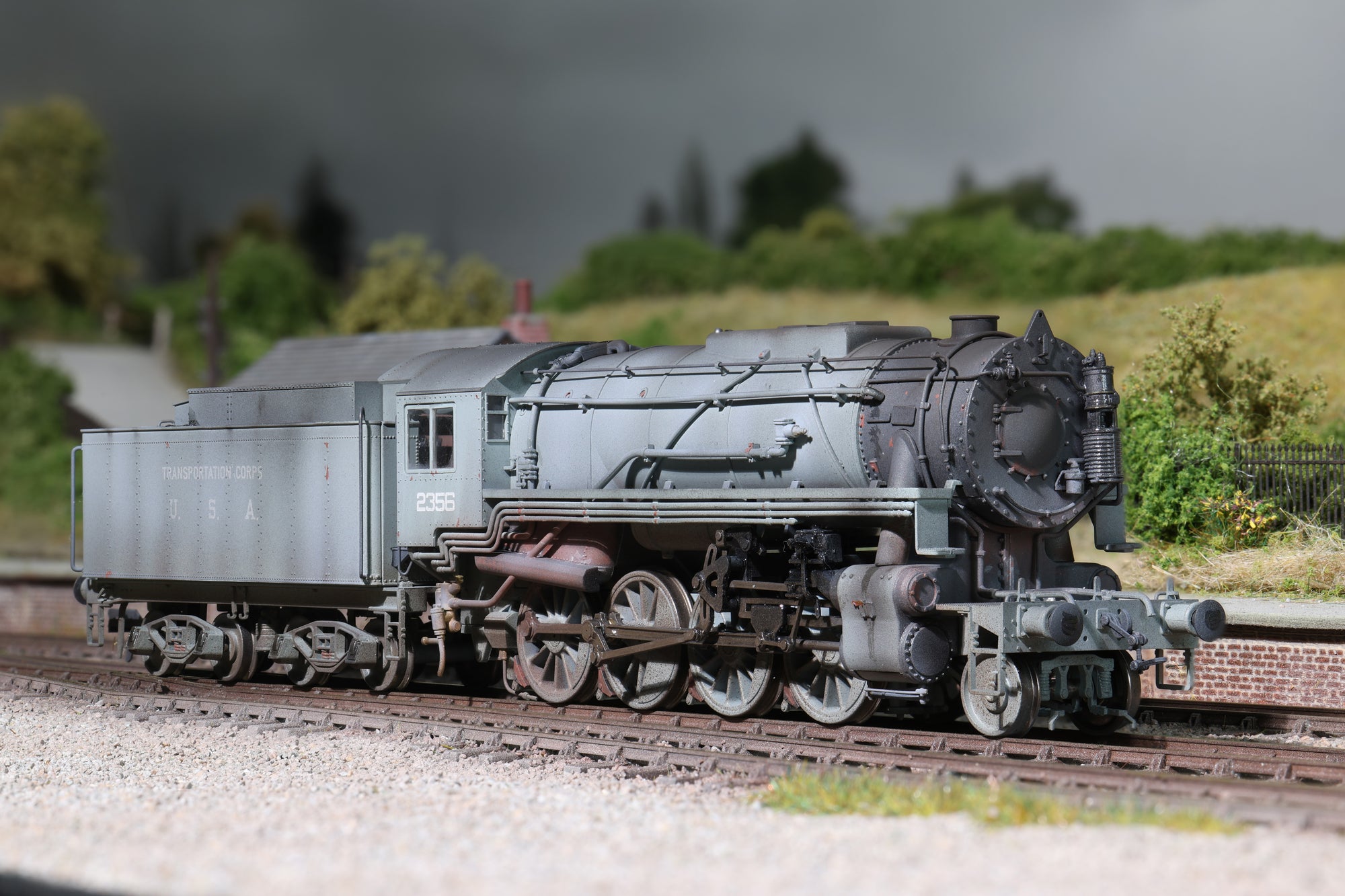 Rapido OO Gauge 926004 USATC S160 2-8-0, ‘2356’, Light Grey w/Transportation Corps USA on Tender DCC Sound Deluxe Weathering