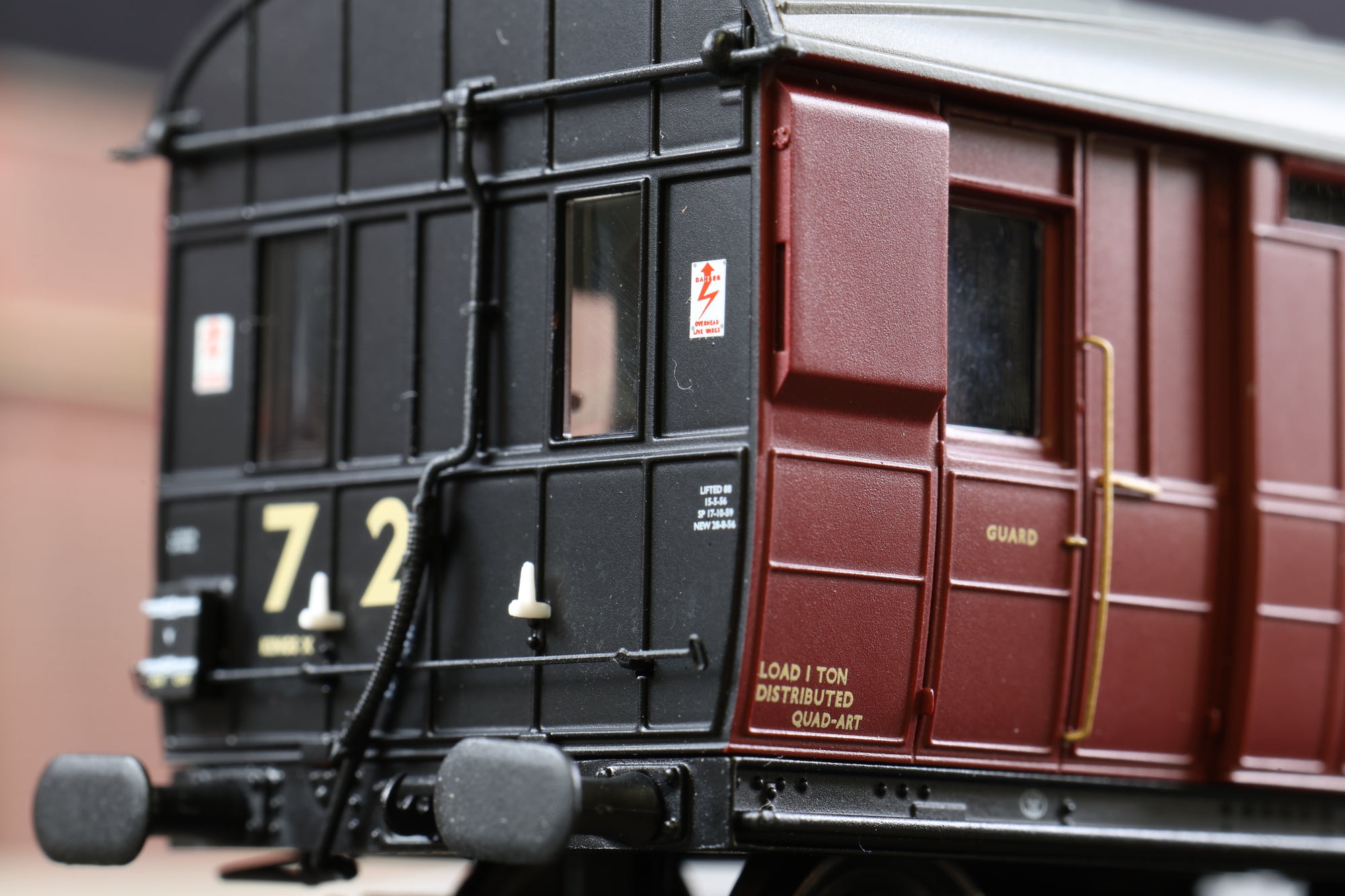 Clark Railworks OO Gauge C2003B Quad Art Set No. 72, BR Maroon