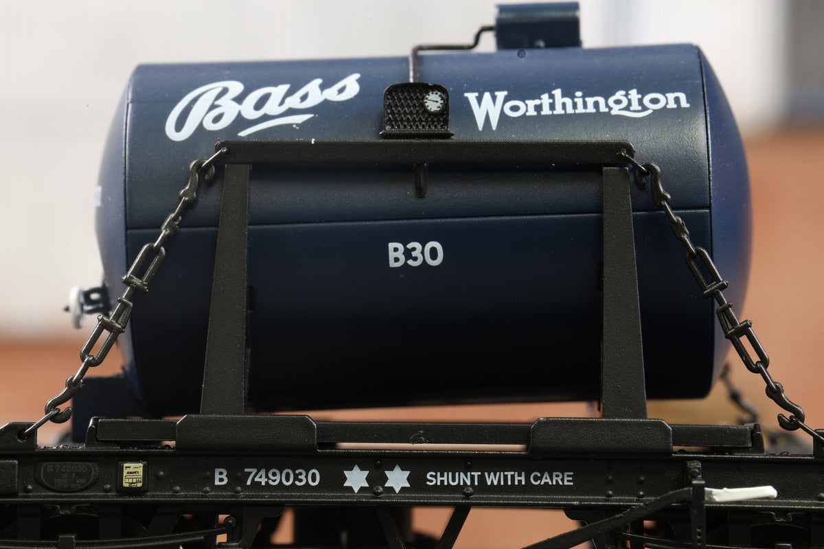 Clark Railworks OO Gauge C6020 Demountable Tank Load &#39;B749030&#39;, Bass Worthington