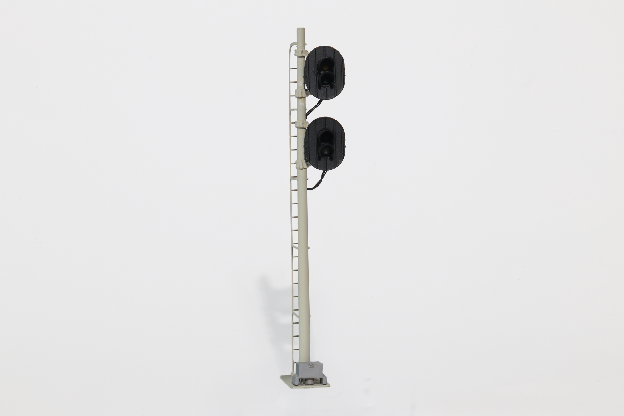 MTC HO 0132F003E Yard Signal (Four-Aspect)