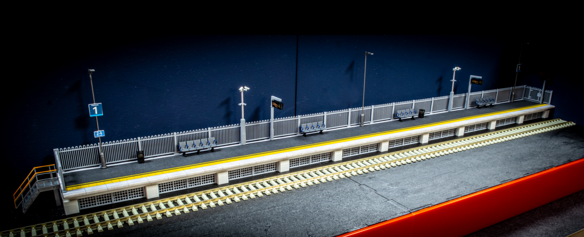 DCC Concepts OO Modern Station Platform Kit