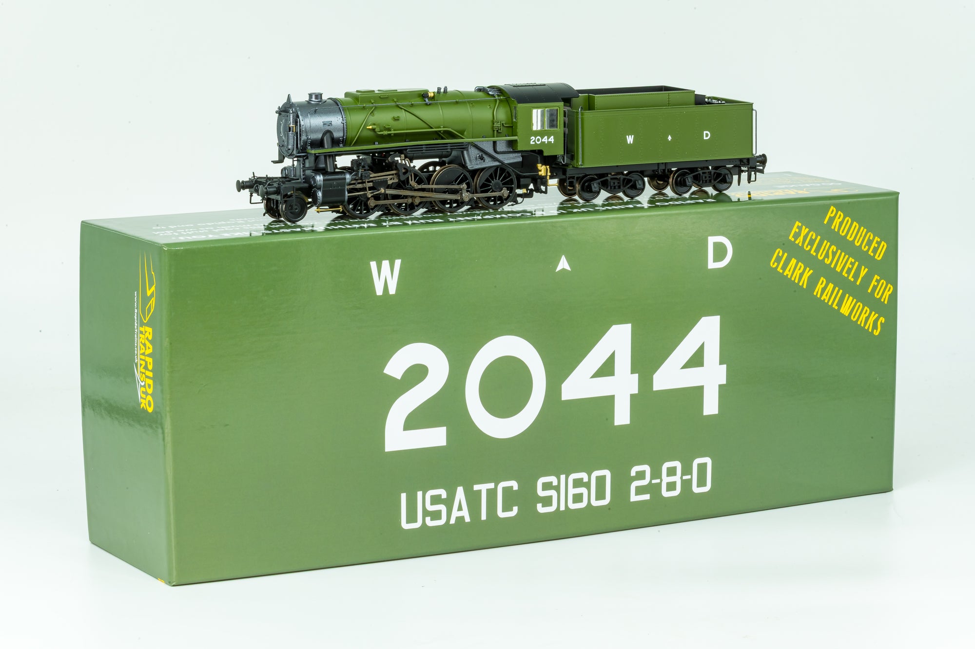 Rapido OO Gauge 926011 USATC S160 2-8-0, ‘2044’, WD Drab, Clark Railworks Exclusive