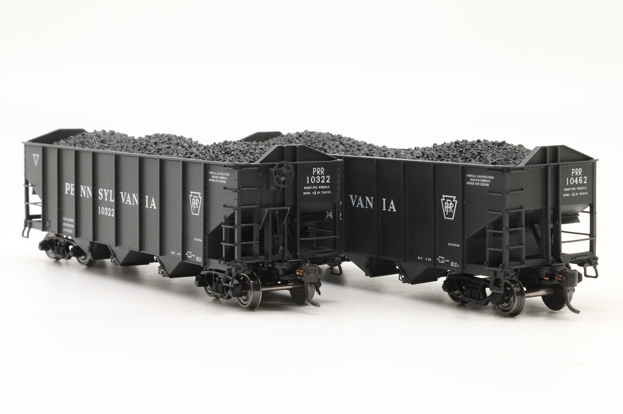 Broadway Limited HO Rake of 2x H2A 3-Bay Hopper Cars in PRR Black