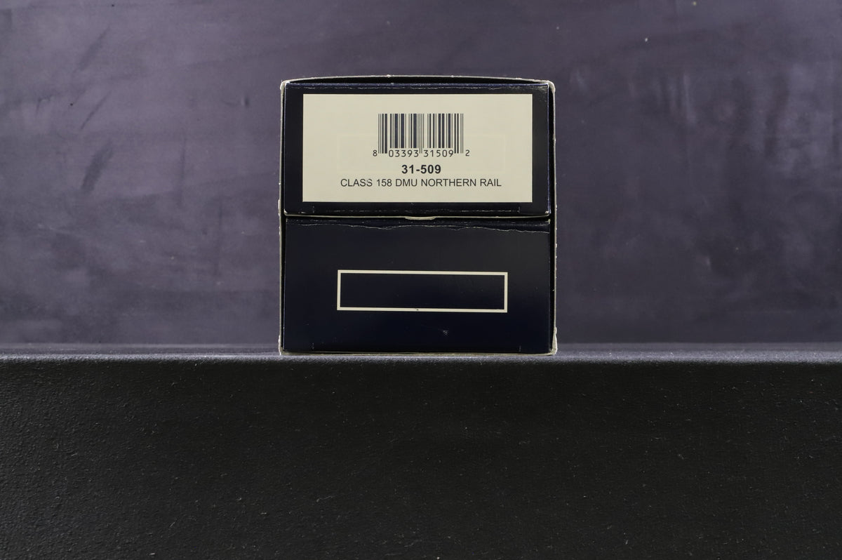 Bachmann OO 31-509 Class 158 DMU Northern Rail