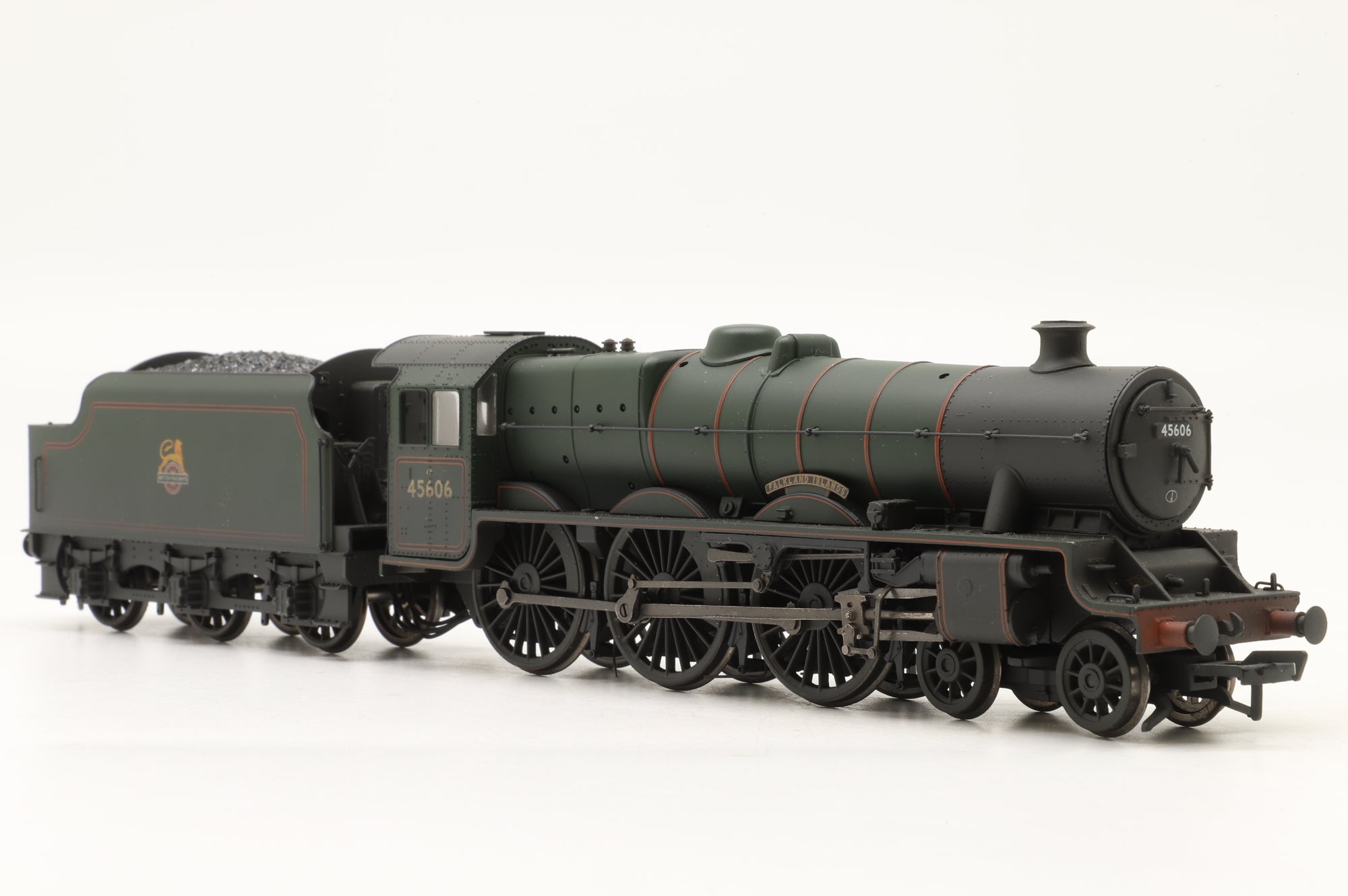 Bachmann OO 31-189 Class 5XP Jubilee '45606' 'Falkland Islands' BR Green E/C Weathered