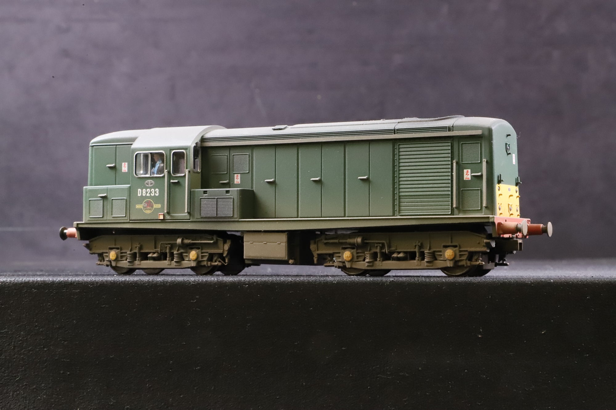 Heljan OO 1503 Class 15 'D223' BR Green Small Yellow Ends Weathered DCC Sound