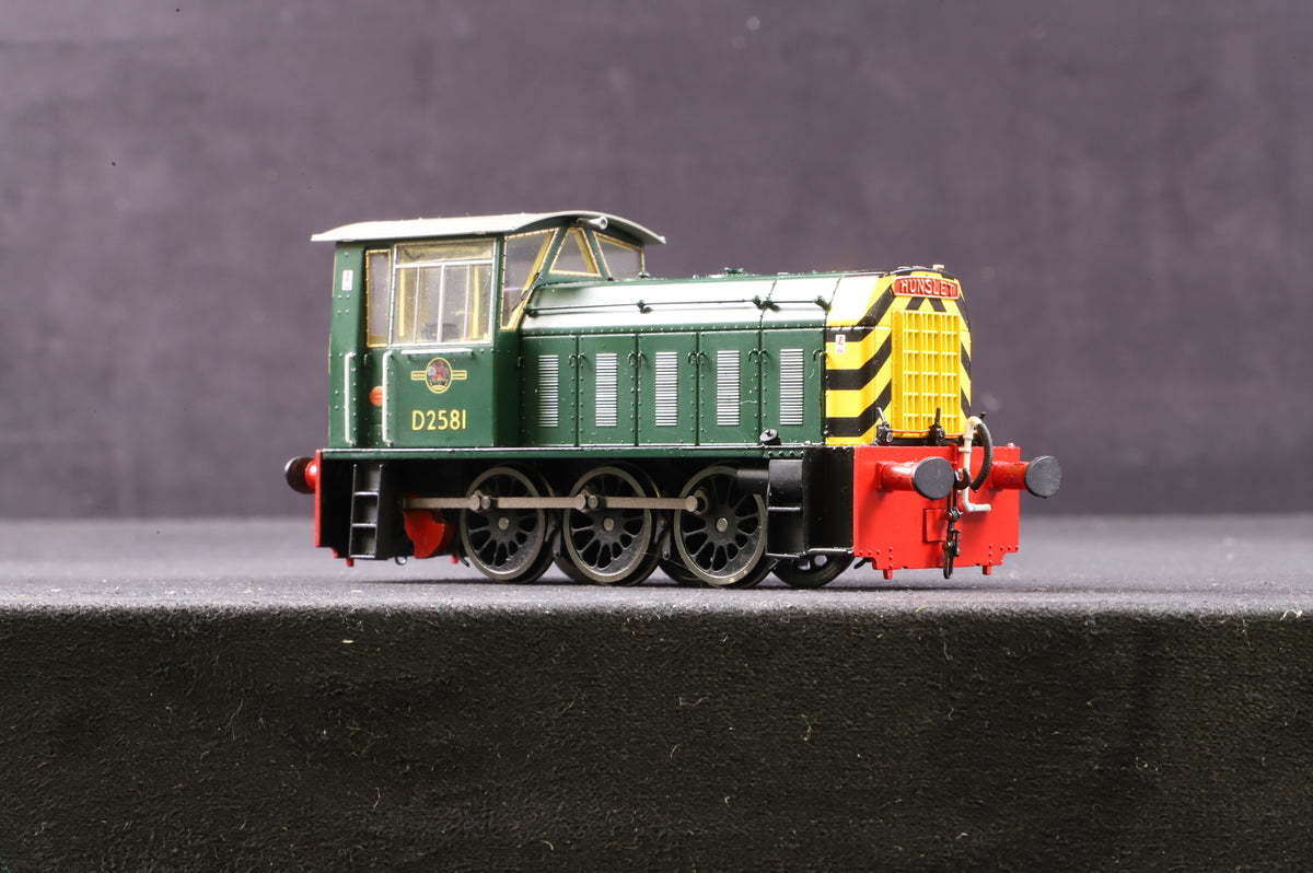 Heljan OO 2502 Class 05 Hunslet Shunter &#39;D2581&#39; BR Green Wasp Stripes
