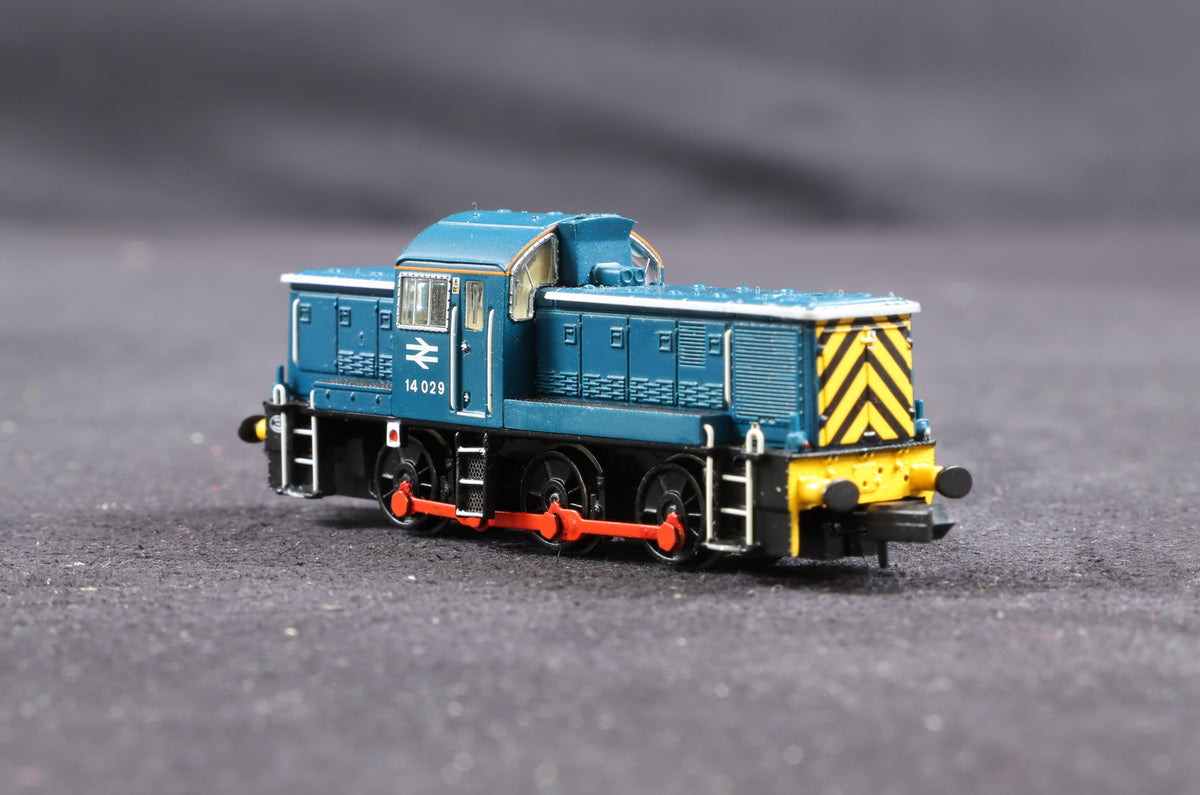 Graham Farish N 372-952 Class 14 Diesel &#39;14029&#39; BR Blue w/Wasp Stripes