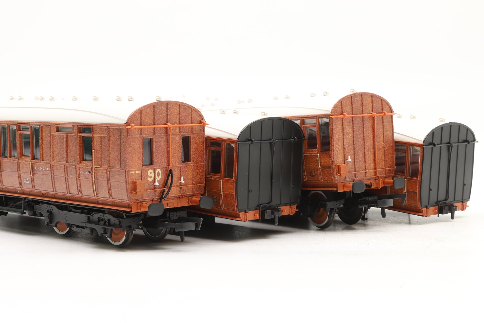 Clark Railworks OO C2000B Quad Art Set No. 90B LNER Teak (Pre-Owned)