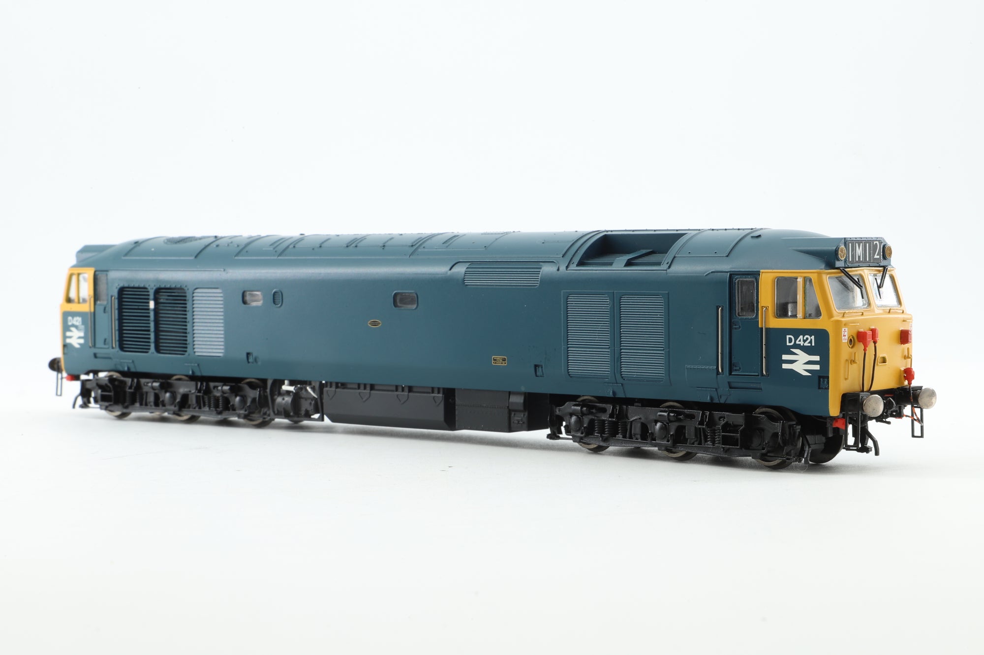 Hornby OO R2474 BR Co-Co Class 50 'D421'