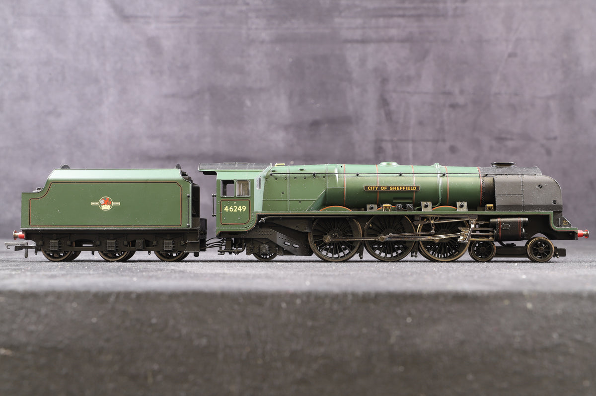 Hornby OO R2782XS Duchess Class 8P &#39;46249&#39; &#39;City Of Sheffield&#39; BR Green L/C, DCC Fitted