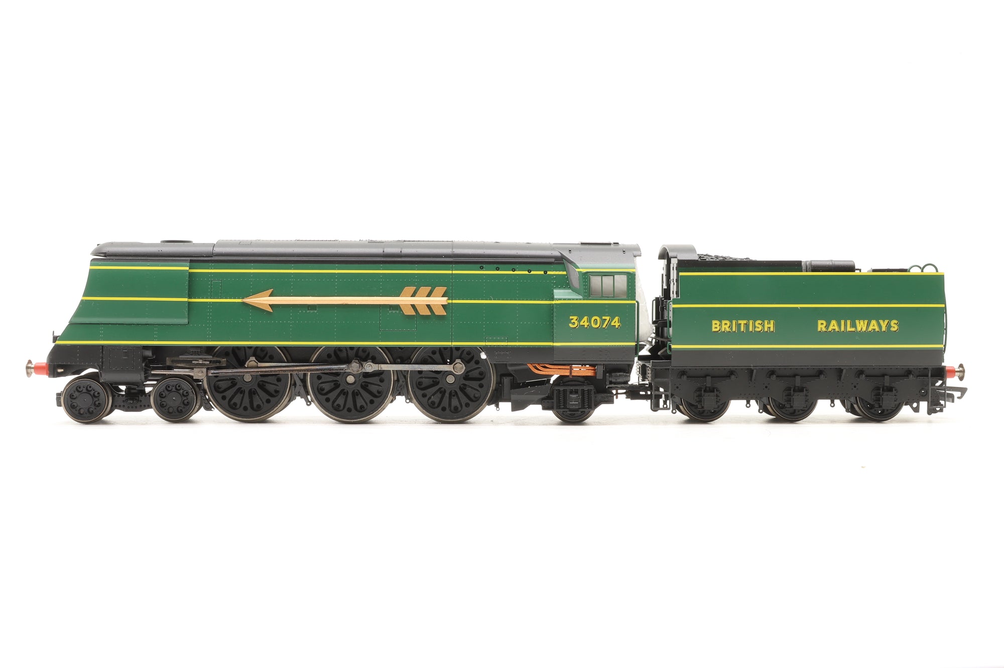 Hornby OO R2369/4196 'The Golden Arrow' Train Pack w/ Additional Coach Pack
