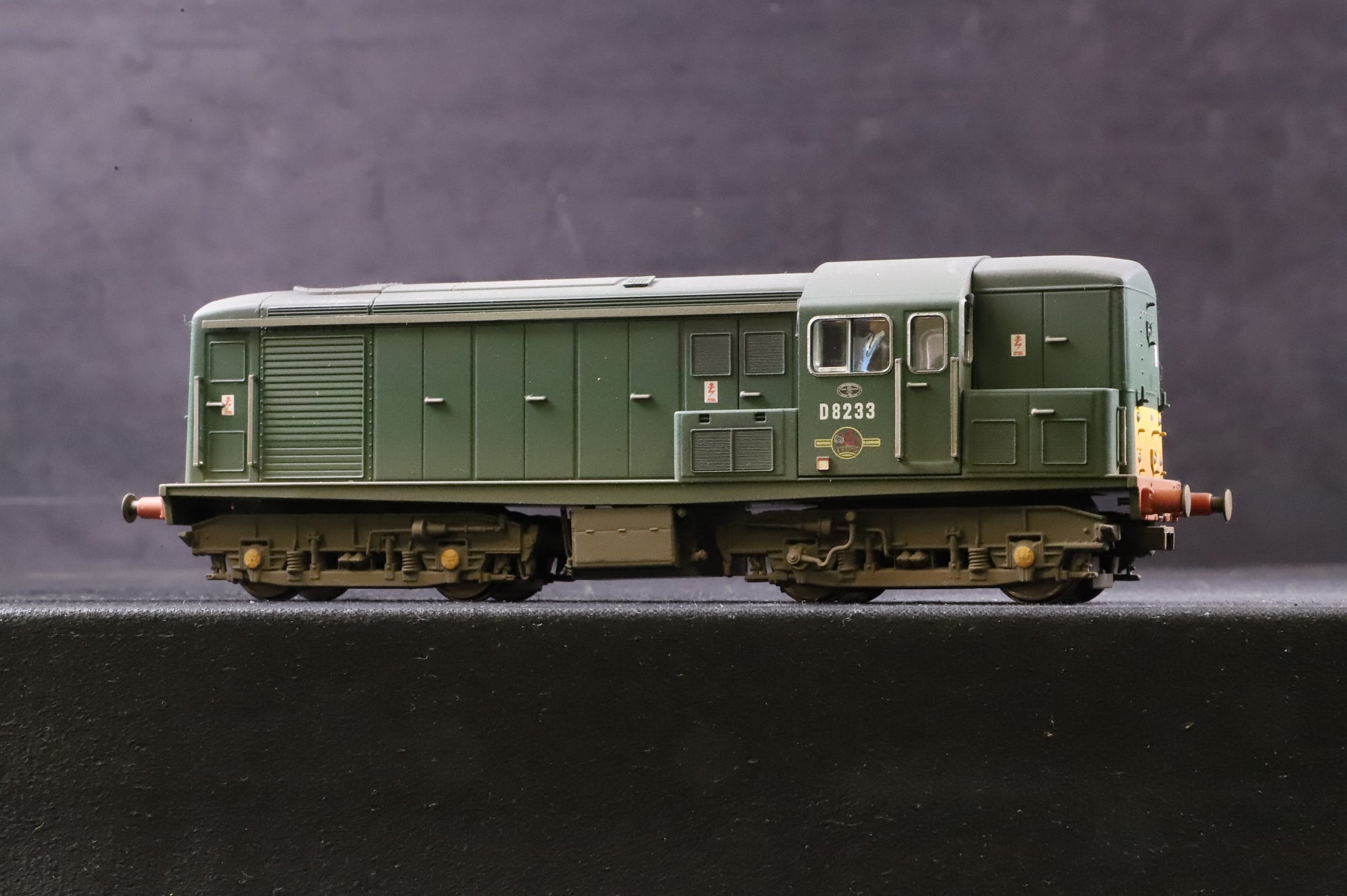 Heljan OO 1503 Class 15 'D223' BR Green Small Yellow Ends Weathered DCC Sound