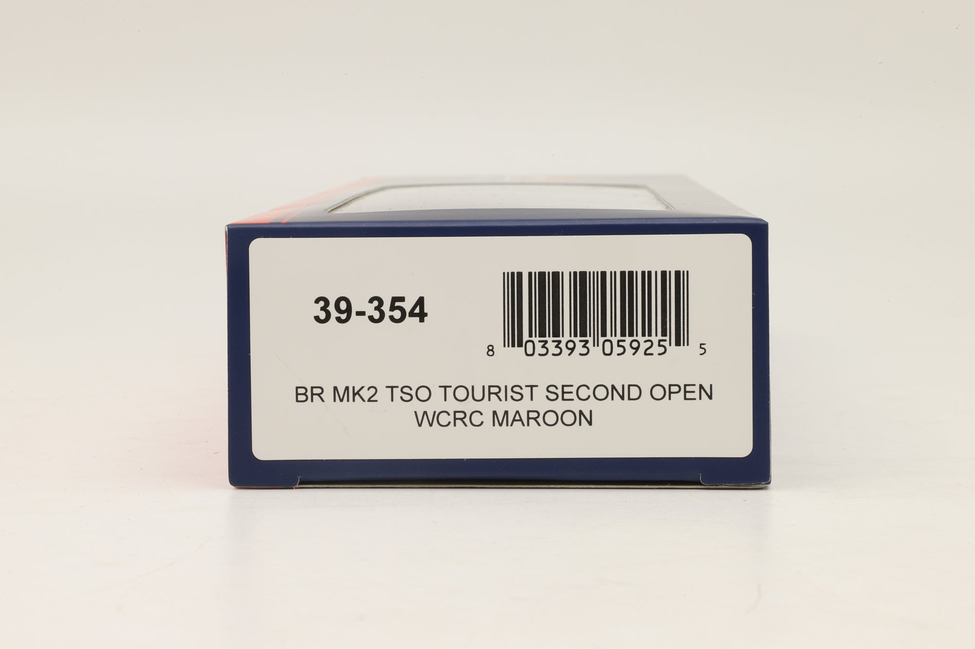Bachmann OO 39-354 Mk2 TSO in WCRC Maroon
