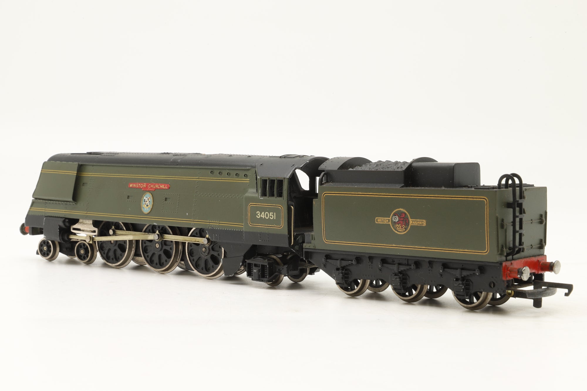Wrenn OO W2265 Battle of Britain Class 34051 'Winston Churchill' in Lined BR Green w/ Late Crests