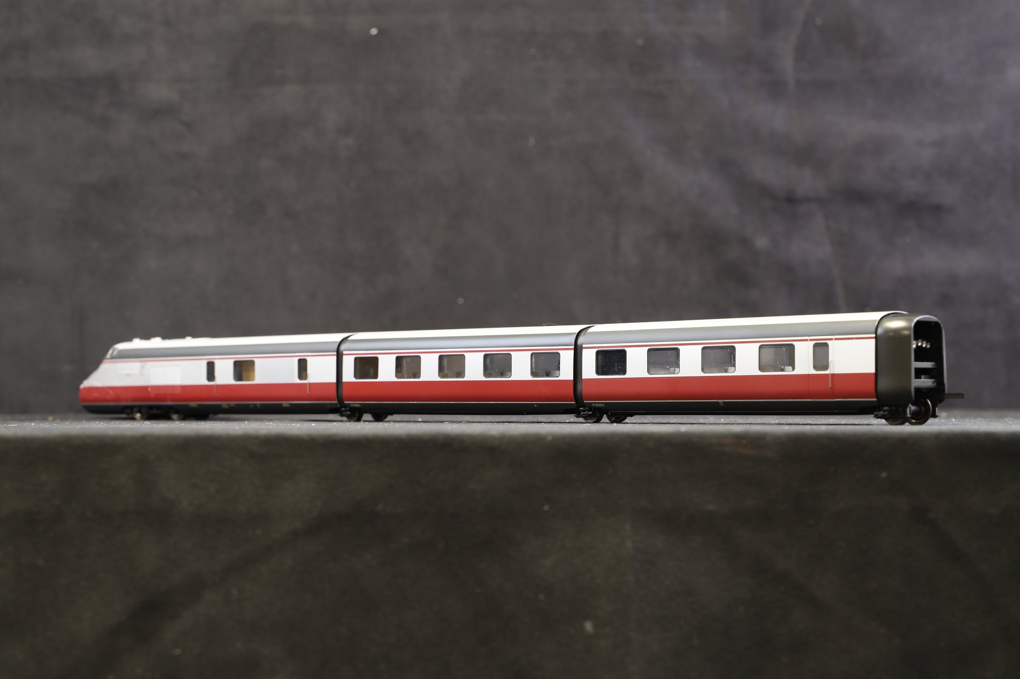 Weinert Modellbau HO Senator 7-Teilig 4623 RP25 Gleichstrom Ausführung Faulhaber-Motor