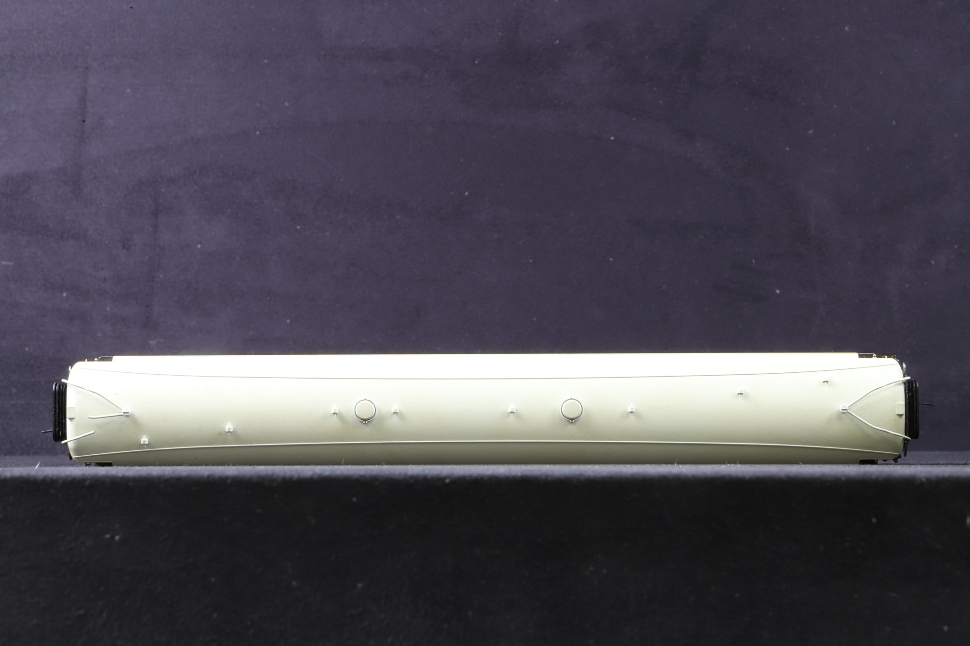 Hornby OO Rake Of 3 Pullman Cars Split from Set