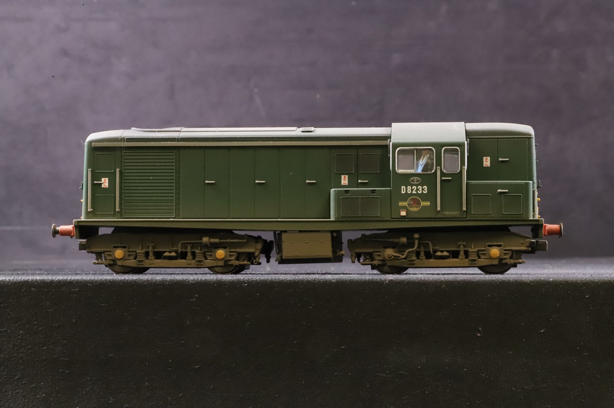 Heljan OO 1503 Class 15 'D223' BR Green Small Yellow Ends Weathered DCC Sound