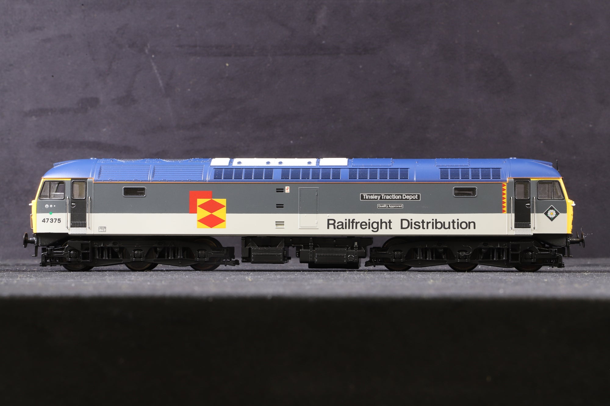 Heljan OO 4678 '47375' Rail Freight Distribution