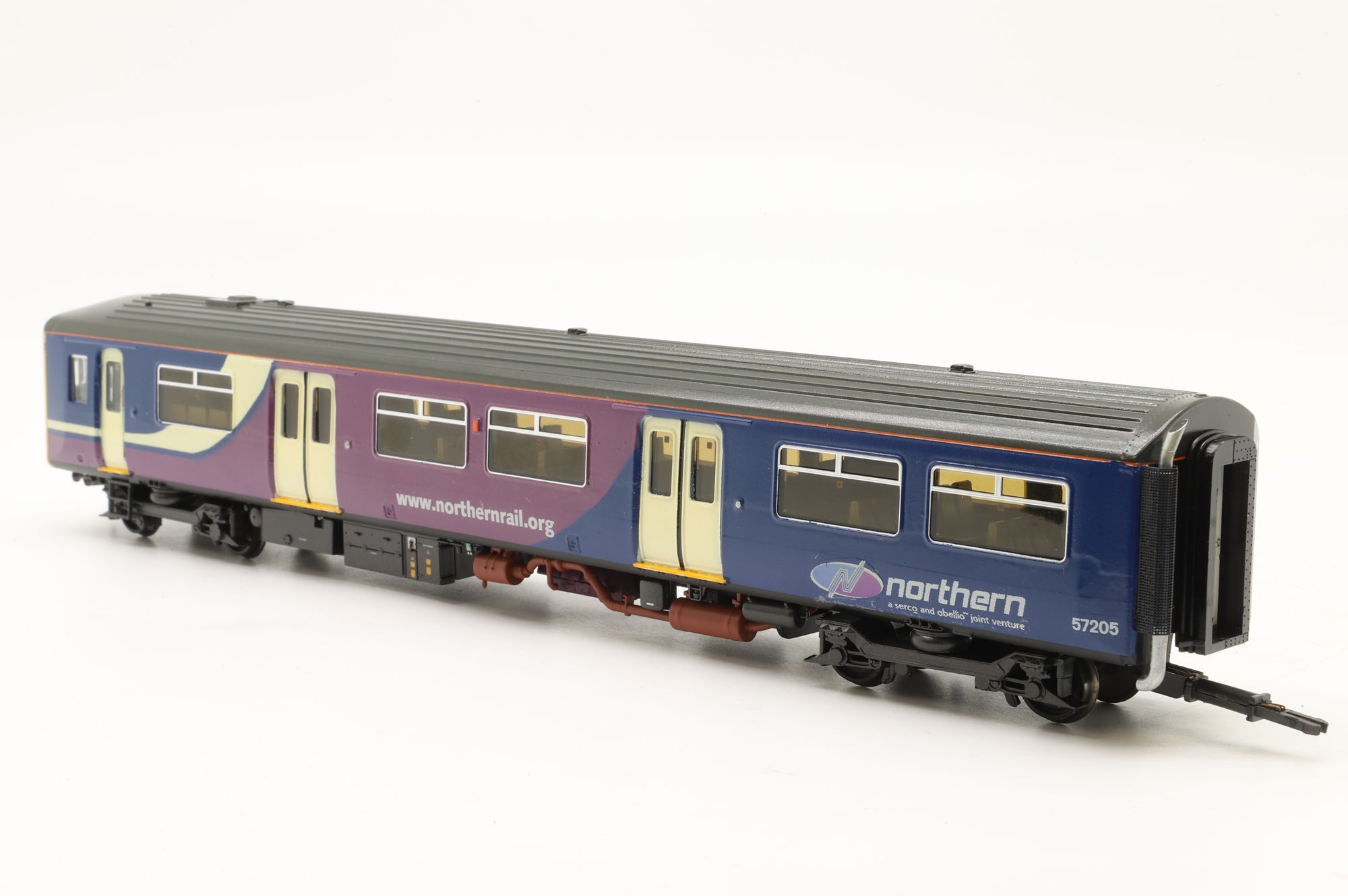 Bachmann OO Class 150/2 150205 in Northern Livery – Custom Repaint
