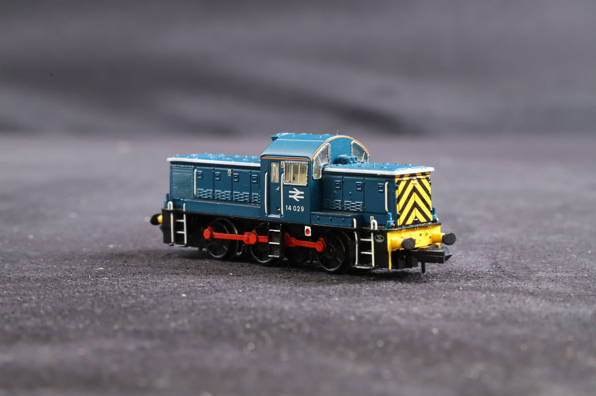Graham Farish N 372-952 Class 14 Diesel &#39;14029&#39; BR Blue w/Wasp Stripes
