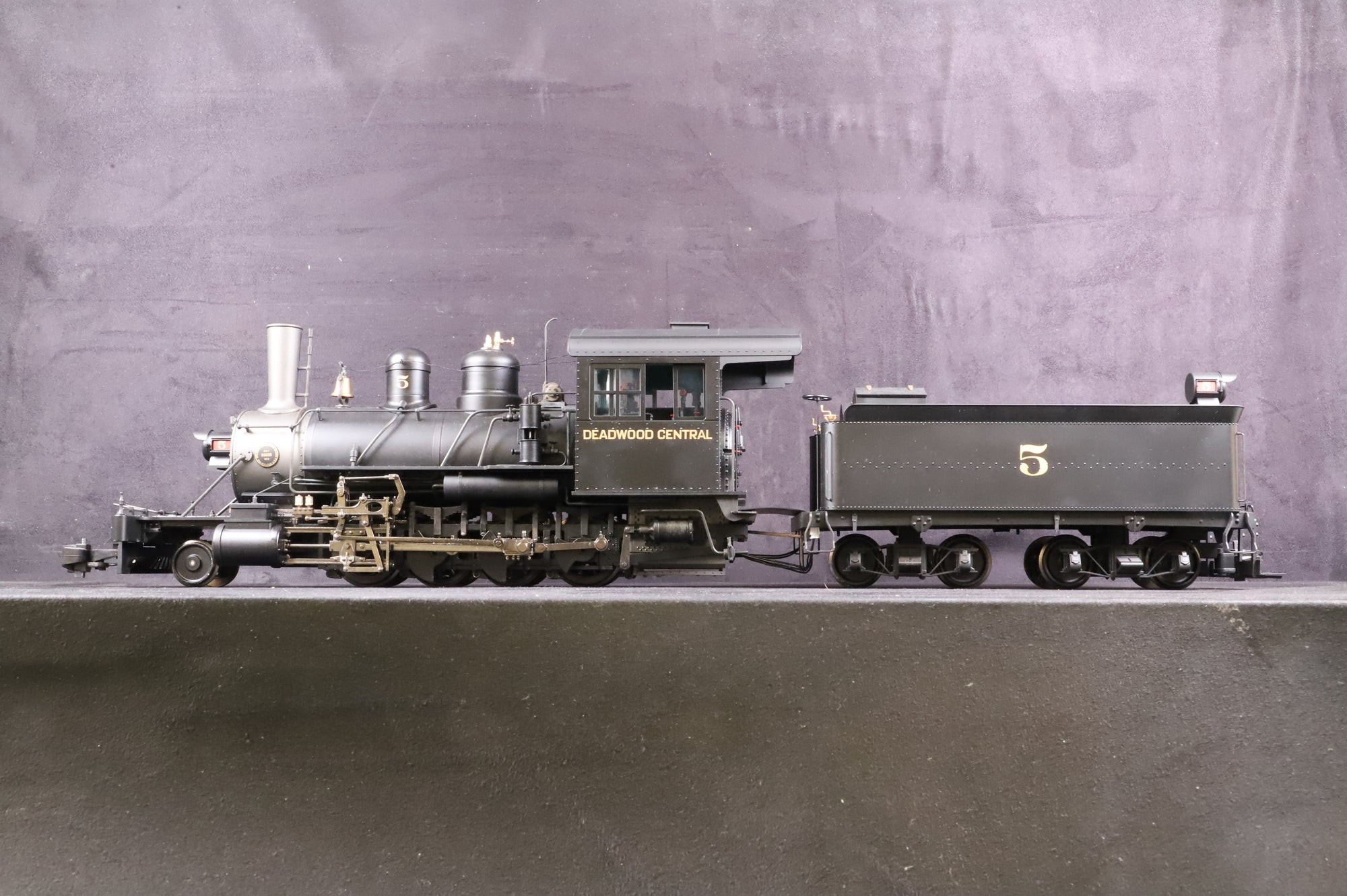 Spectrum/Bachmann G Scale 81295 2-8-0 Narrow Gauge Consolidation Loco No.5 in Deadwood Central Black