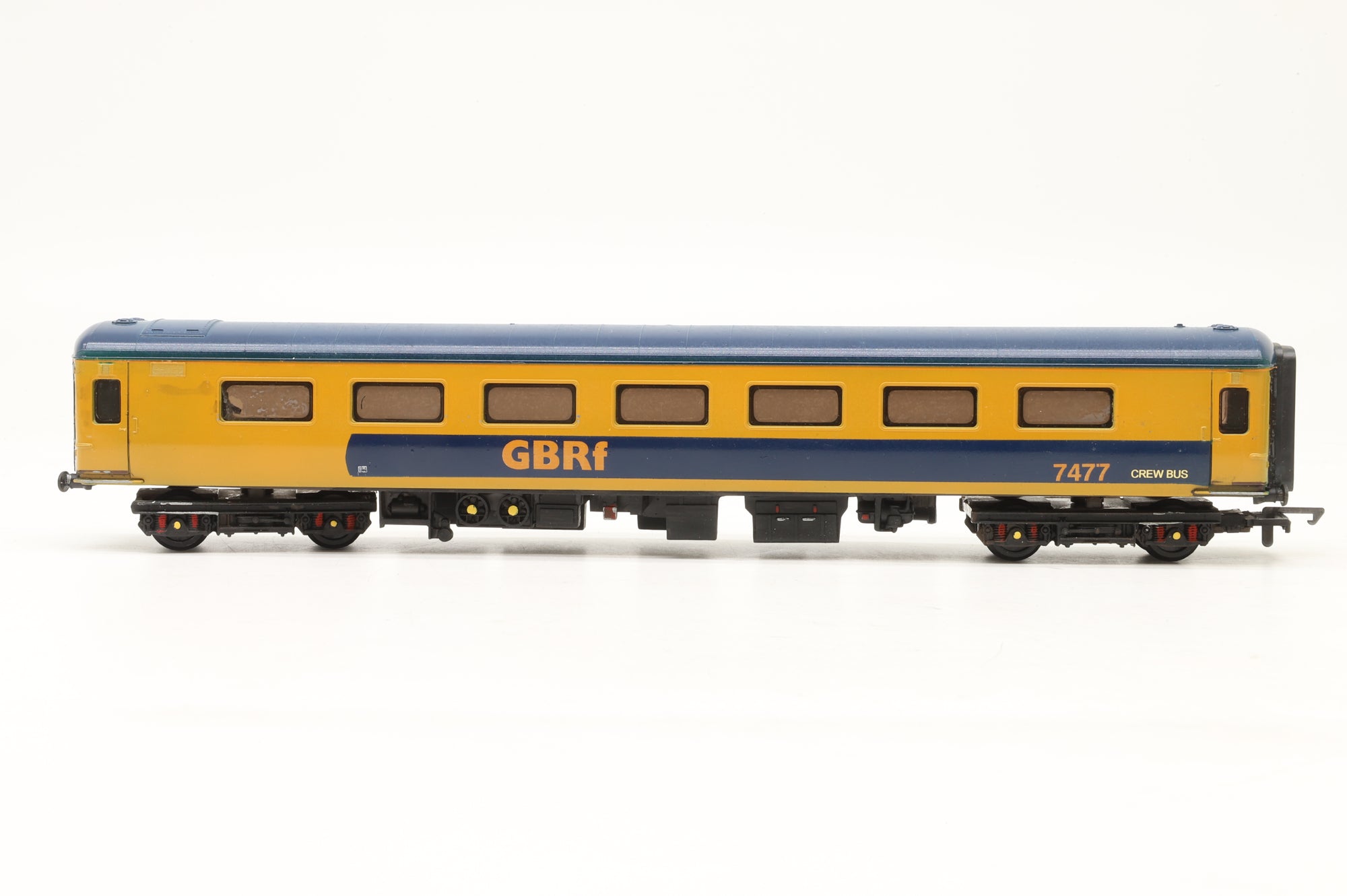 Airfix/Custom OO Rake of 2x Mk2Fs in GBRF Liveries