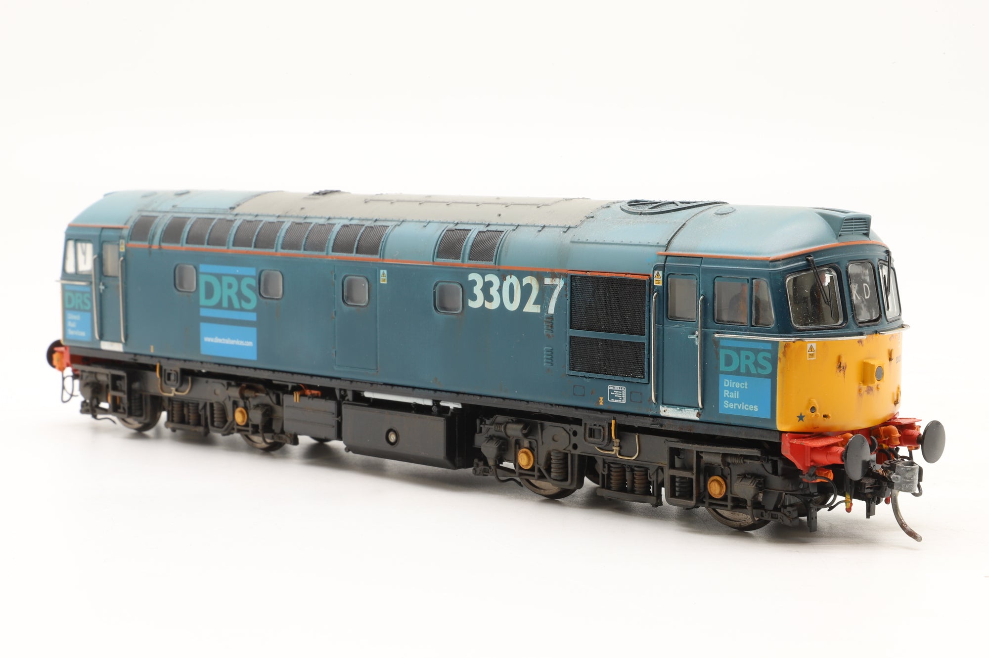 Heljan OO Class 33 33027 in DRS Livery – Weathered & DCC Sound