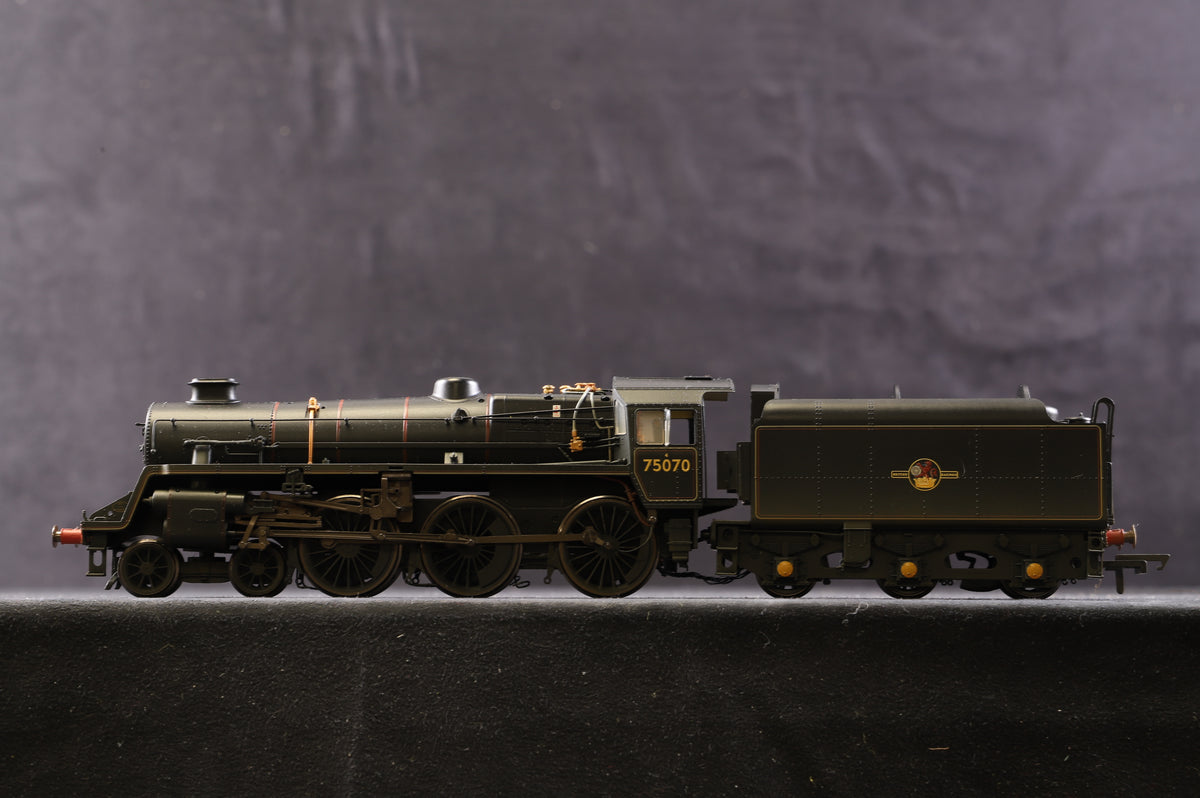 Hornby OO R2716X Standard Class 4MT &#39;75070&#39; BR Black L/C, DCC Fitted