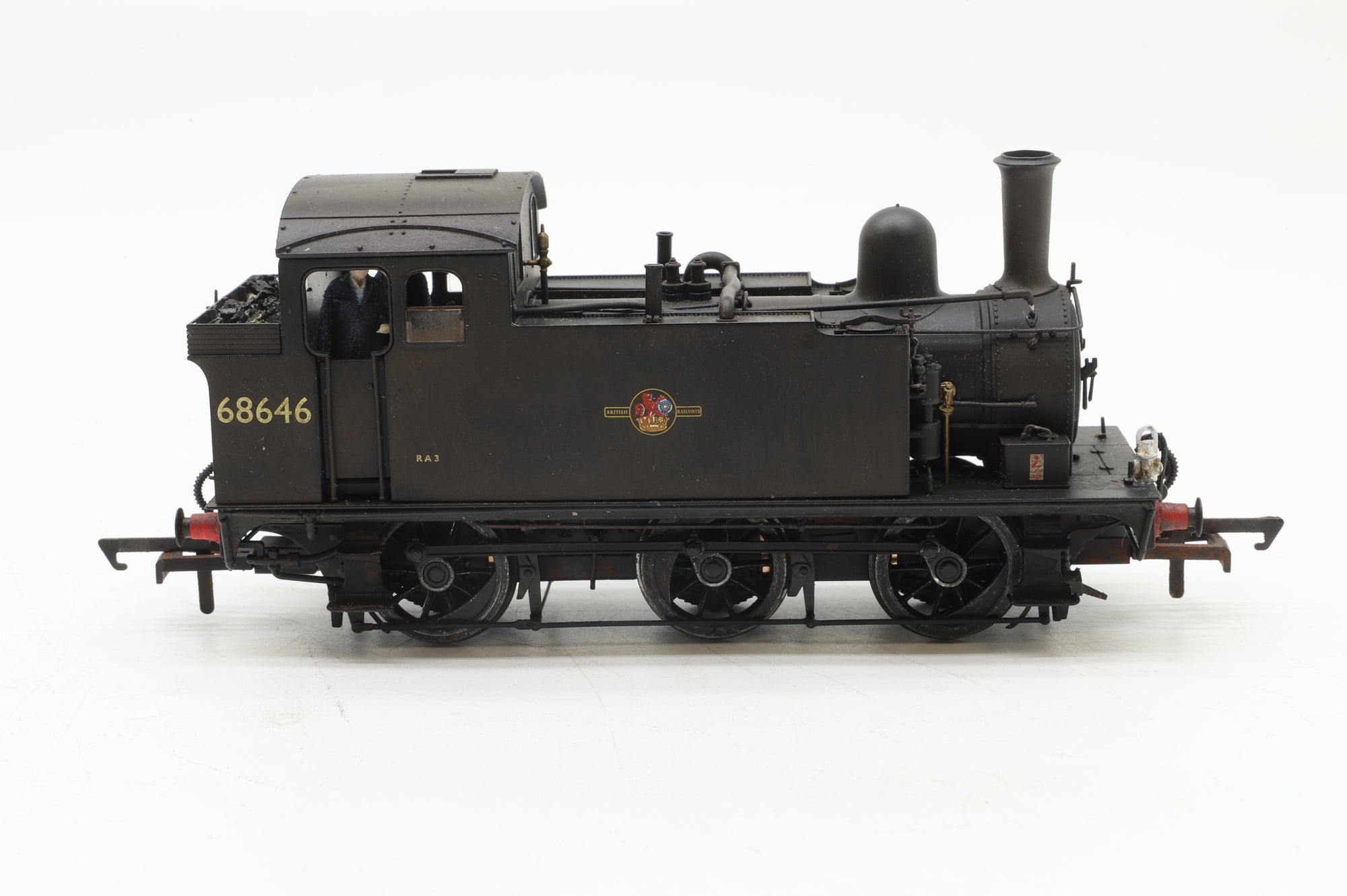 Accurascale OO ACC2441 Hill J68 Class #68646 in BR Black w/ Late Crests - DCC Sound & Weathered