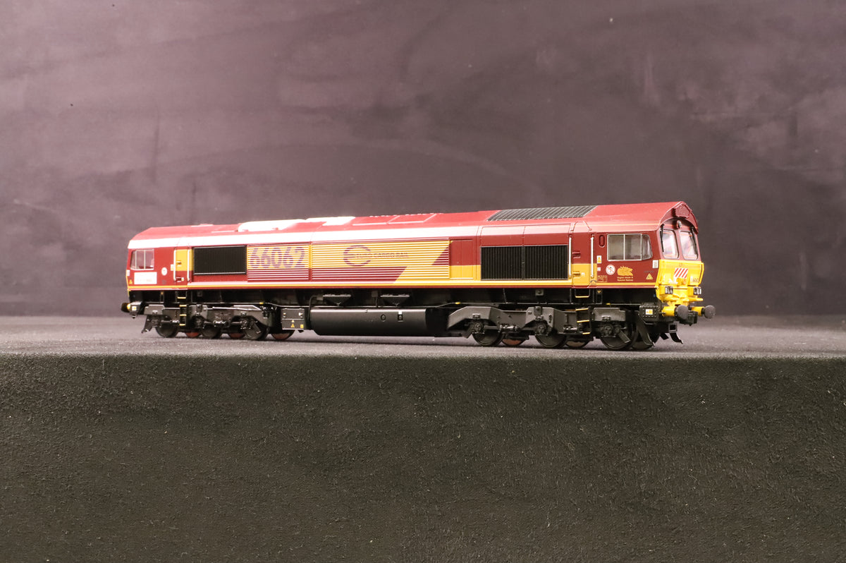 Bachmann OO 32-725WDS Class 66 &#39;66062&#39; Euro Cargo Rail, Excl. DCC Sound
