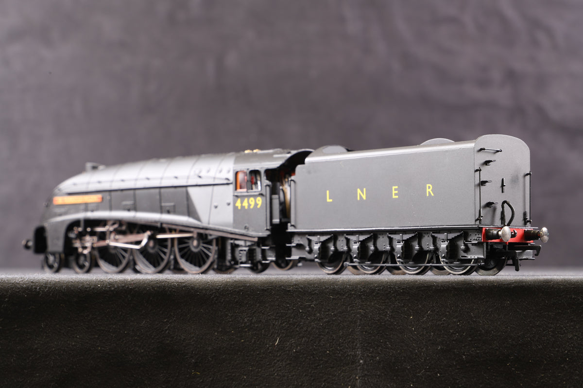 Hornby OO R3441 NE 4-6-2 Class A4 &#39;Sir Murrough Wilson&#39; LNER Black