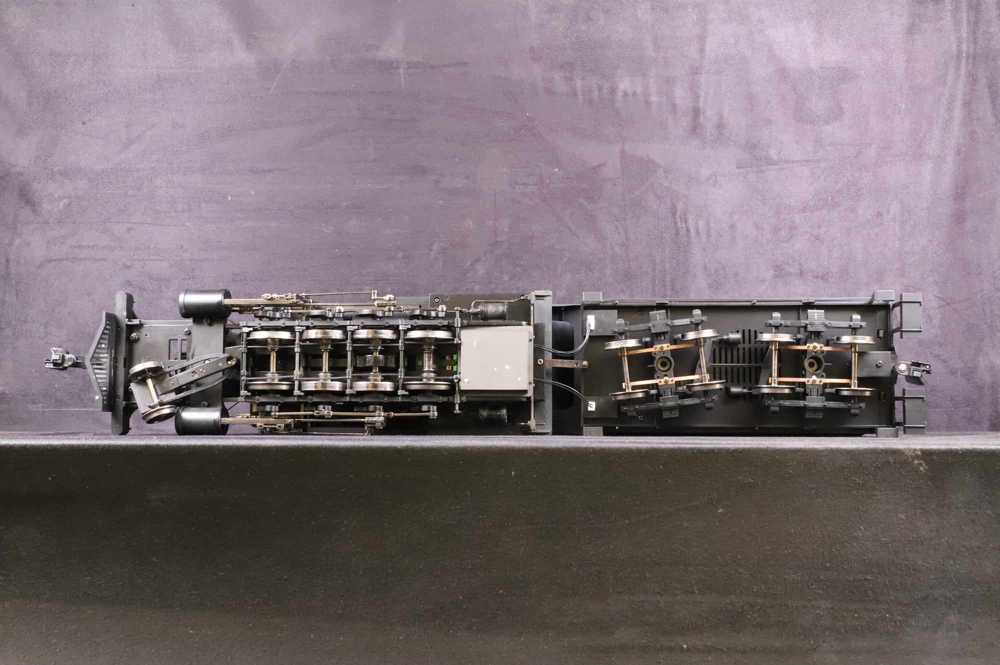 Spectrum/Bachmann G Scale 81295 2-8-0 Narrow Gauge Consolidation Loco No.5 in Deadwood Central Black