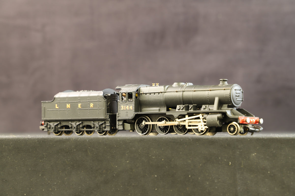 Wrenn OO W2240 2-8-0 &#39;3144&#39; Class 8F LNER Black