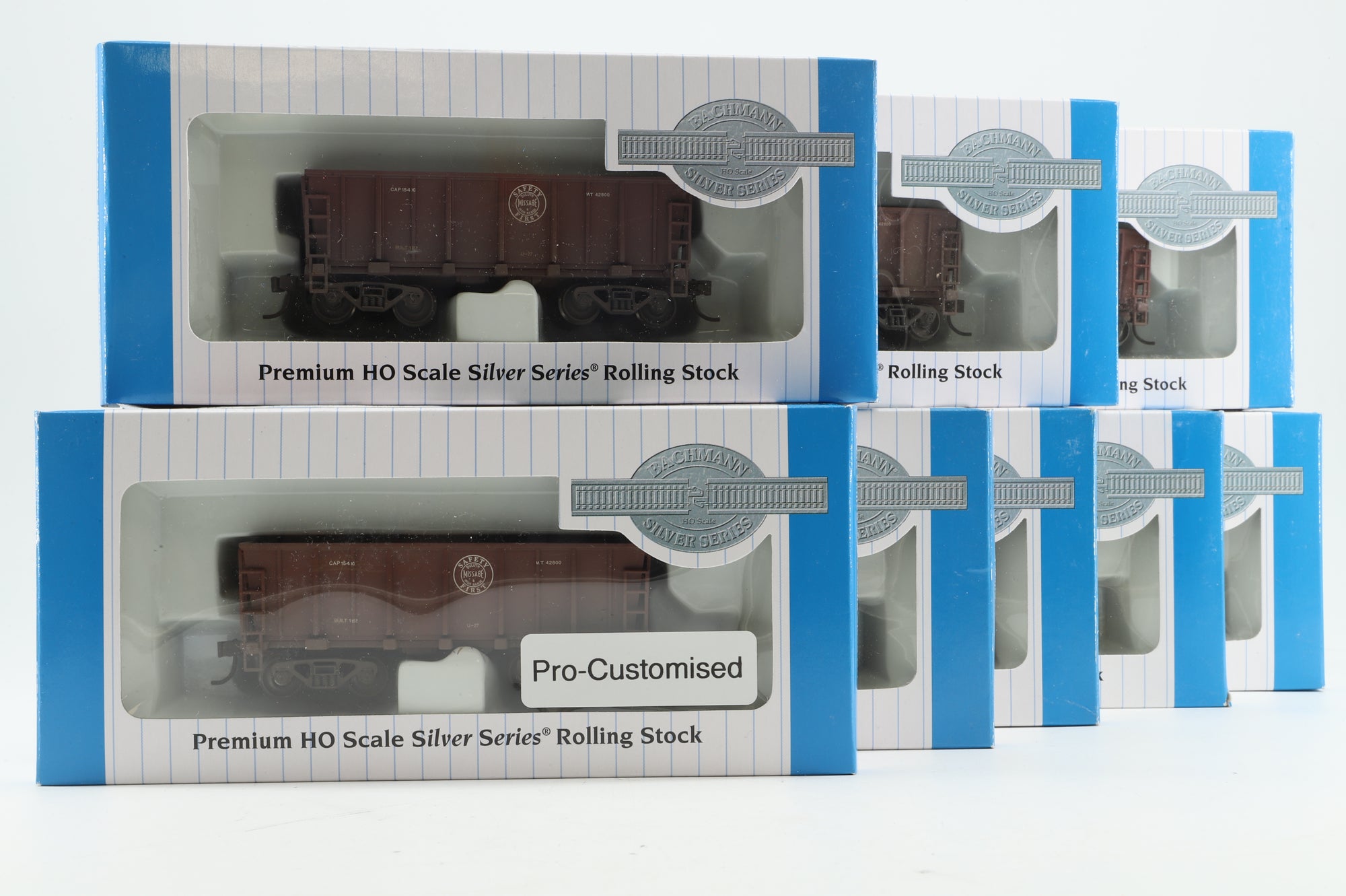 Bachmann HO 18644 x8 Rake of 8 Ore Cars in Duluth, Missabe, & Iron Range Mineral Red - Pro-Customised