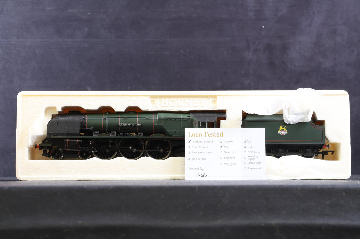 Hornby OO R2231 BR Lined Green (early emblem) 4-6-2 Duchess Class &#39;Duchess of Rutland&#39;