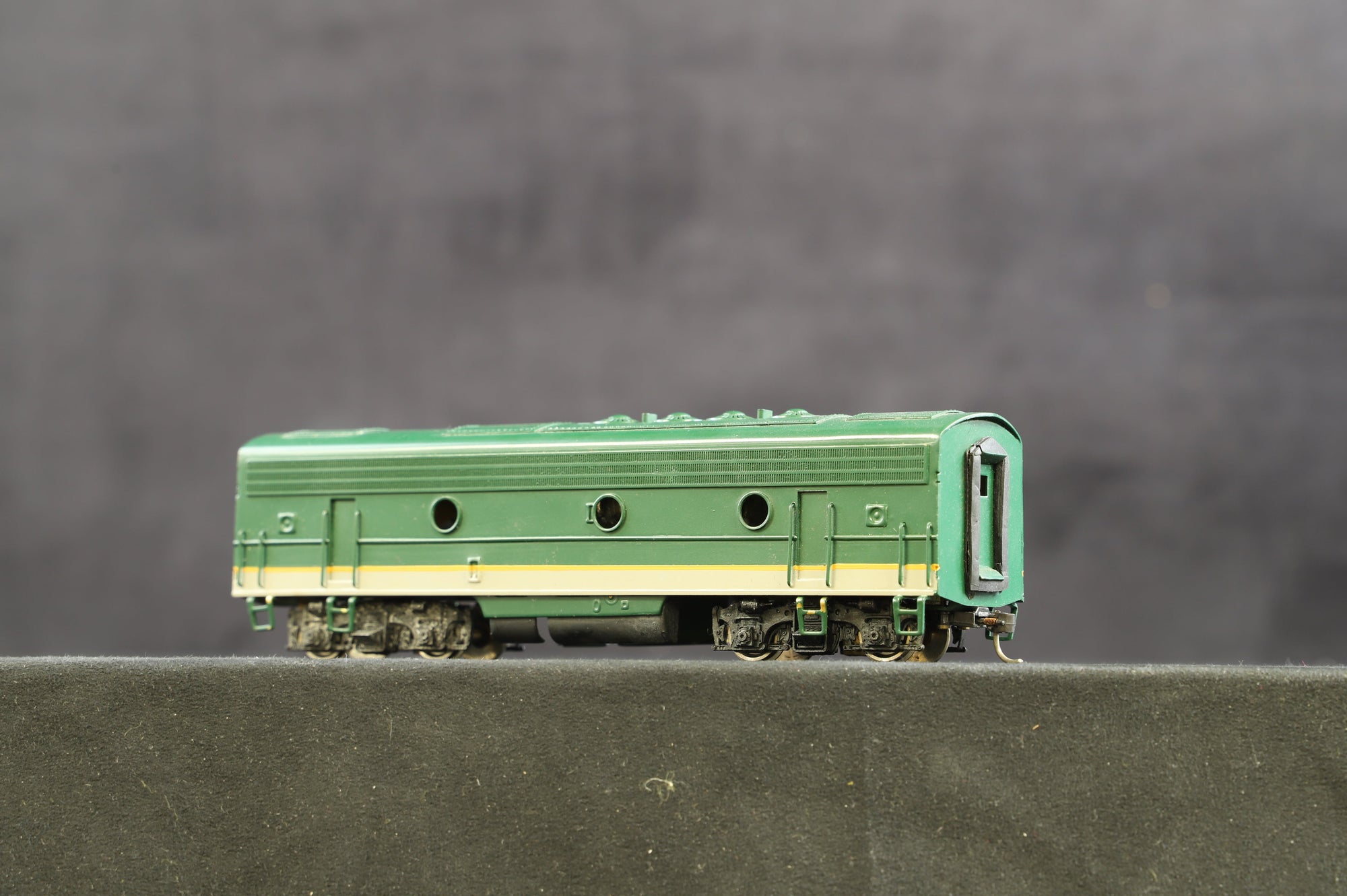 Overland Models/Ajin Precision HO SRR F-3 'B' Ph-I #4320, 4384, 1947 Era w/Steam Generator, Factory Painted Brass, Un-Powered