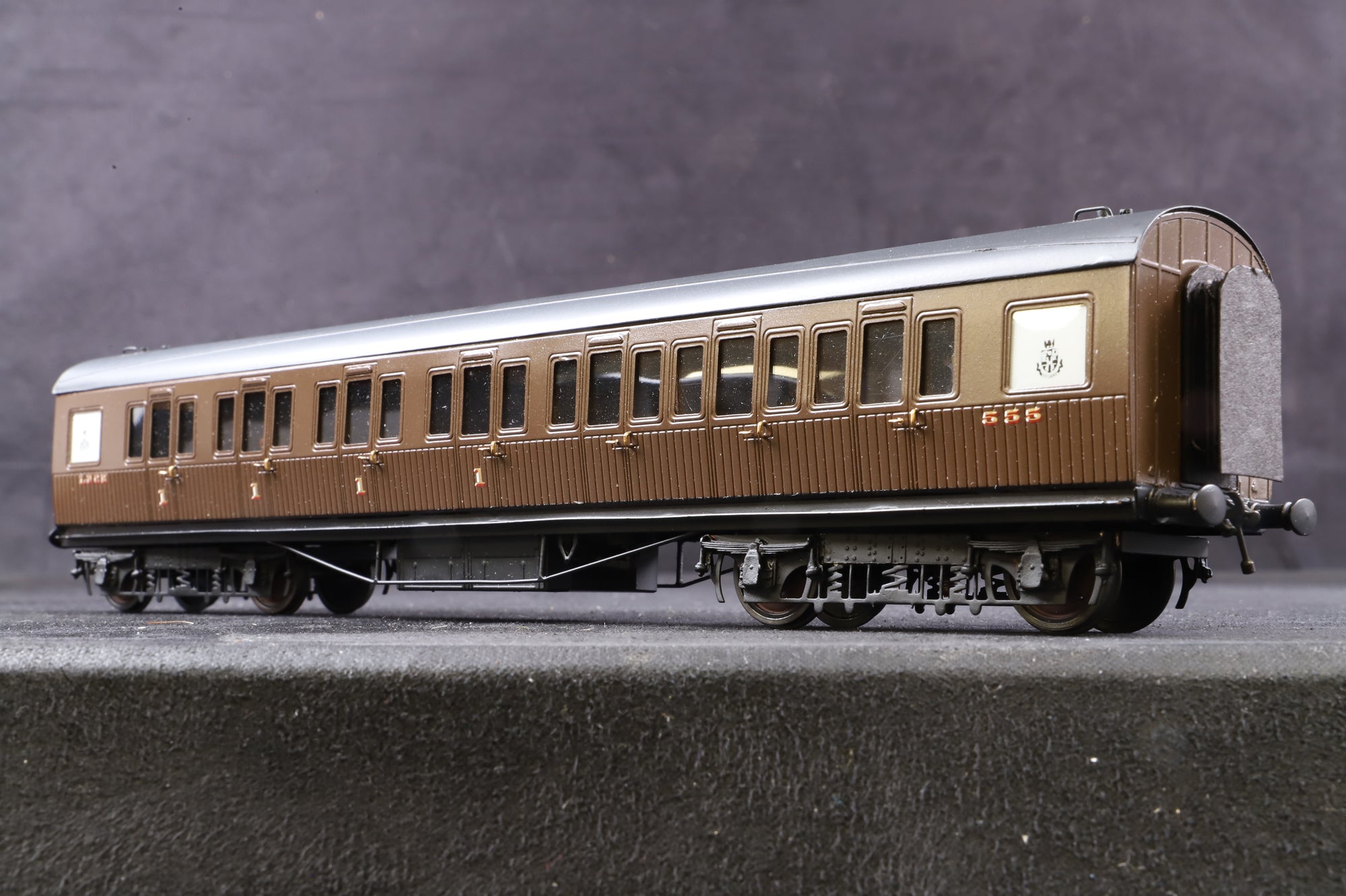 Lawrence Scale Models OO Great Central Barham 1st Class Coach Kit Built