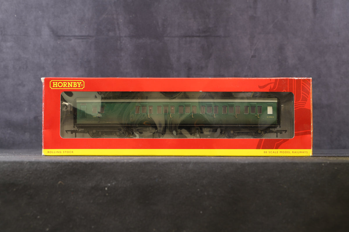 Hornby OO Rake Of 5 BR Maunsell Green Coaches