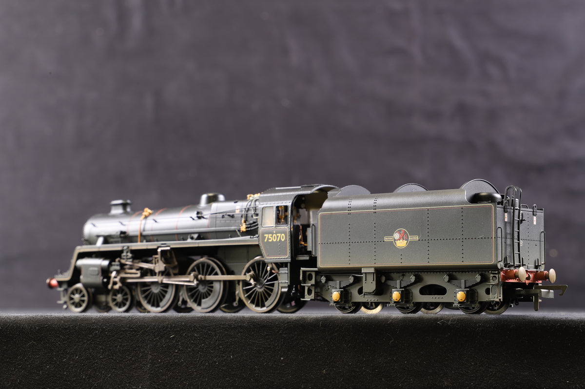 Hornby OO R2716X Standard Class 4MT &#39;75070&#39; BR Black L/C, DCC Fitted