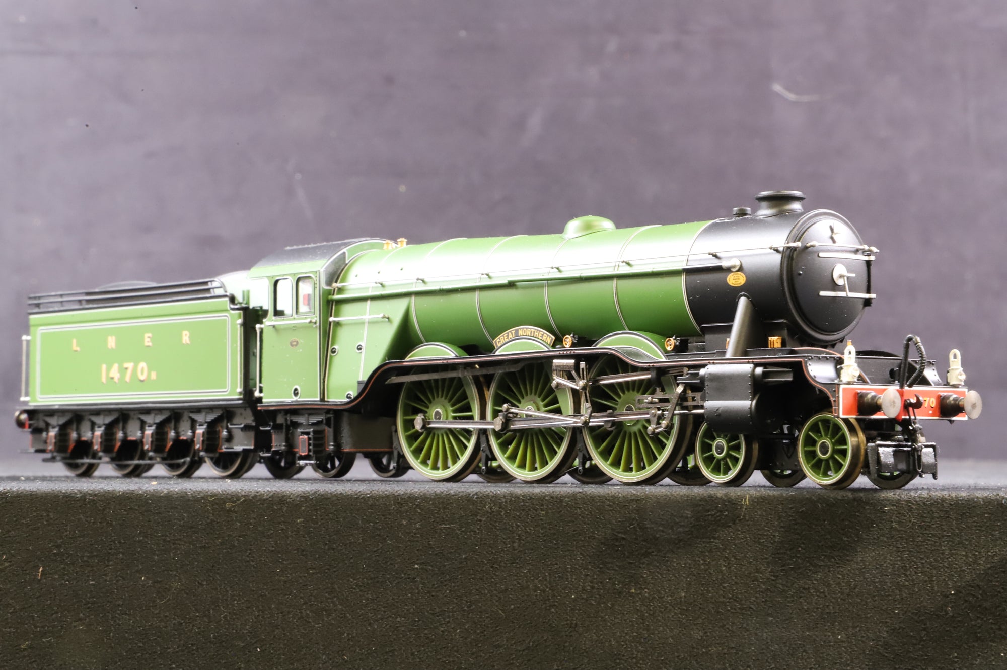 Hornby OO R2405 Class A1 '1470' 'Great Northern' LNER Green